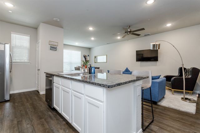 1270 Alamo Drive, Lewisville, TX 75077