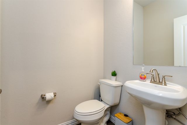 1270 Alamo Drive, Lewisville, TX 75077