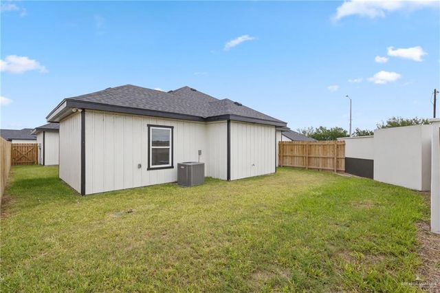3216 E Ventura Street, Edinburg, TX 78542