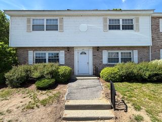 90 Washington Park Dr 1, Andover, MA 01810