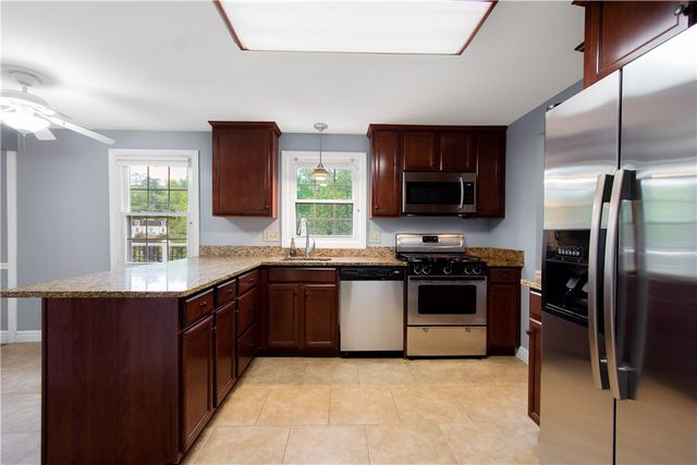 1220 Tiffany Circle, Upper St Clair, PA 15241