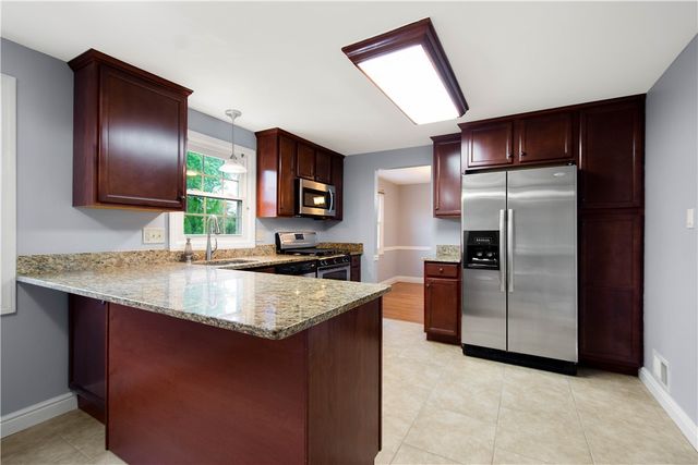 1220 Tiffany Circle, Upper St Clair, PA 15241
