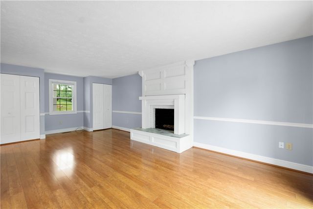 1220 Tiffany Circle, Upper St Clair, PA 15241