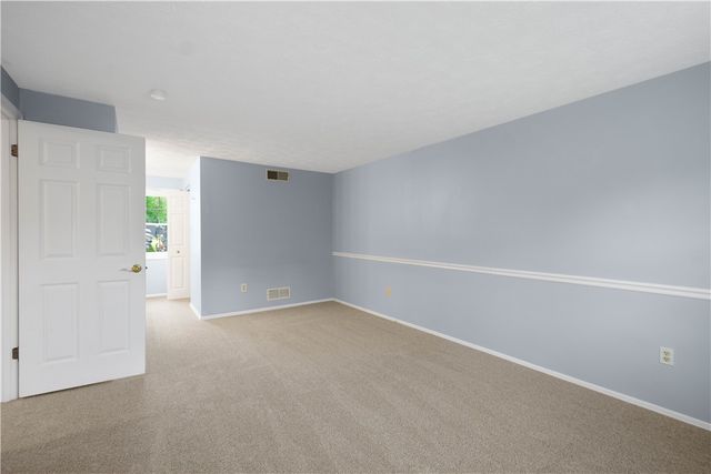 1220 Tiffany Circle, Upper St Clair, PA 15241
