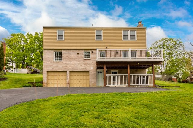 1220 Tiffany Circle, Upper St Clair, PA 15241