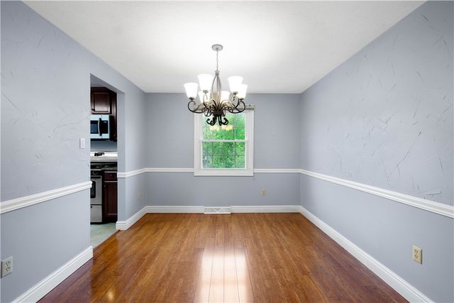 1220 Tiffany Circle, Upper St Clair, PA 15241