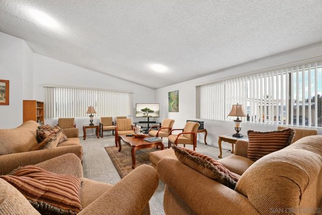 1195 La Moree Rd 34, San Marcos, CA 92078
