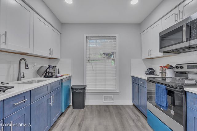 1038 Hearthstone Drive, Lakewood, NJ 08701