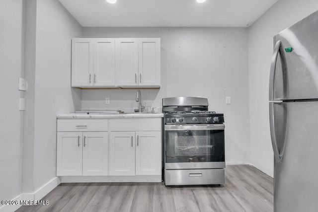 1038 Hearthstone Drive, Lakewood, NJ 08701