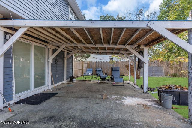 1038 Hearthstone Drive, Lakewood, NJ 08701