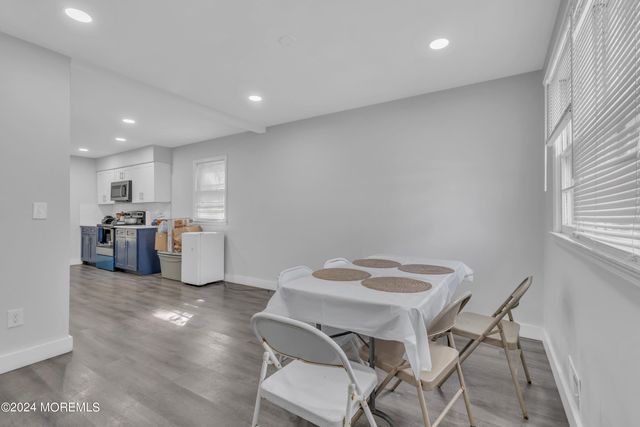 1038 Hearthstone Drive, Lakewood, NJ 08701