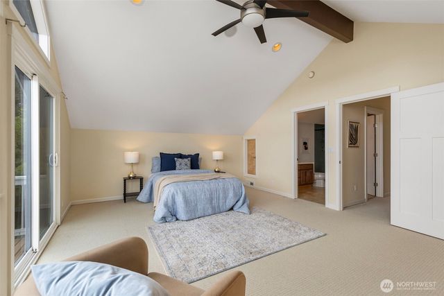 21275 Indianola Road NE, Poulsbo, WA 98370