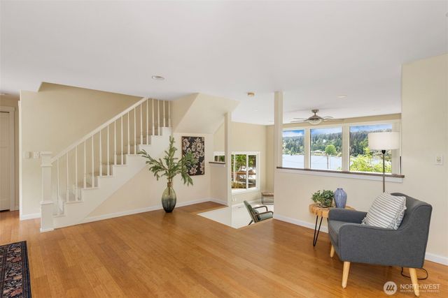 21275 Indianola Road NE, Poulsbo, WA 98370