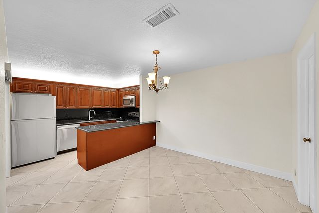 128 Lake Arbor Drive, Palm Springs, FL 33461