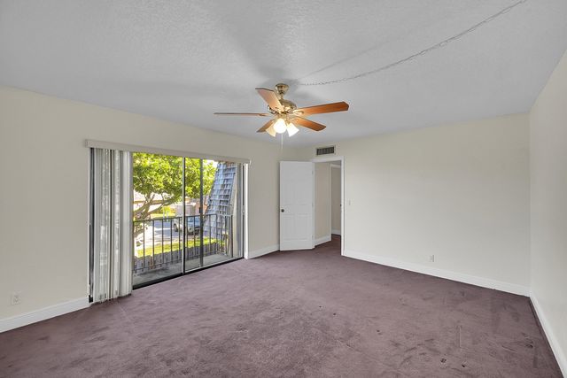 128 Lake Arbor Drive, Palm Springs, FL 33461