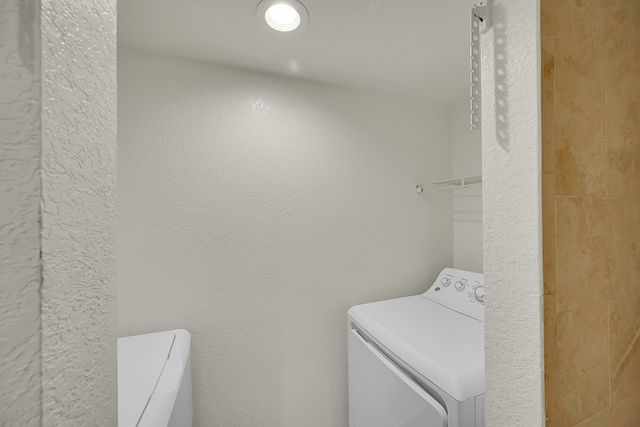 128 Lake Arbor Drive, Palm Springs, FL 33461