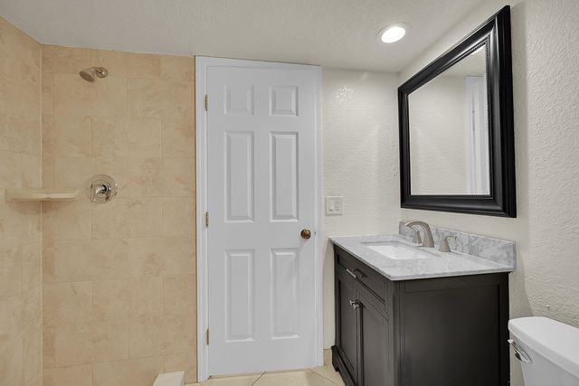 128 Lake Arbor Drive, Palm Springs, FL 33461