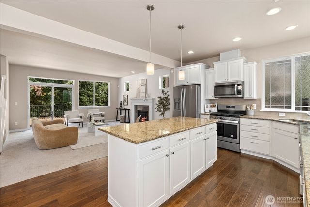8503 125th Street Ct E, Puyallup, WA 98373