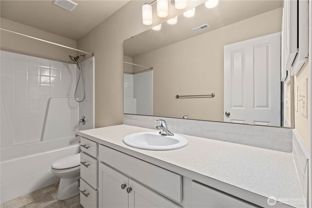 8503 125th Street Ct E, Puyallup, WA 98373