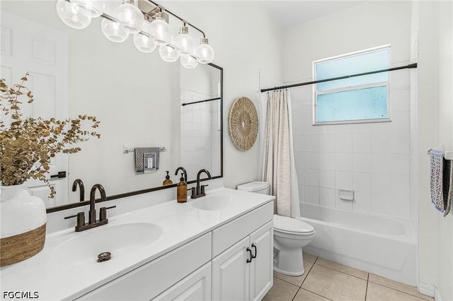 4730 16th AVE SE, Naples, FL 34117