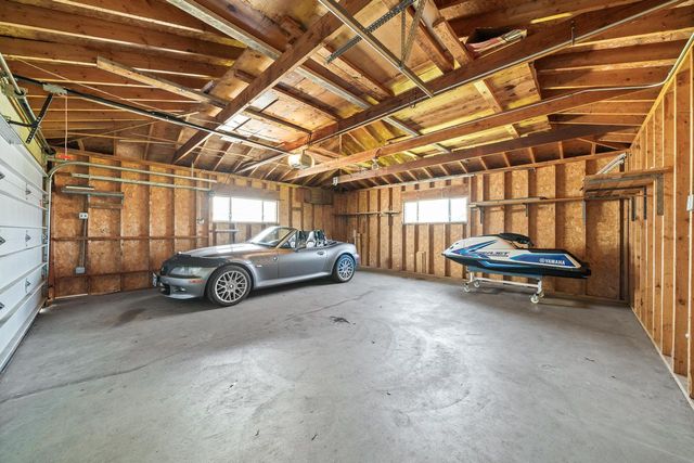 N3358 Hawthorn ROAD, Lake Geneva, WI 53147