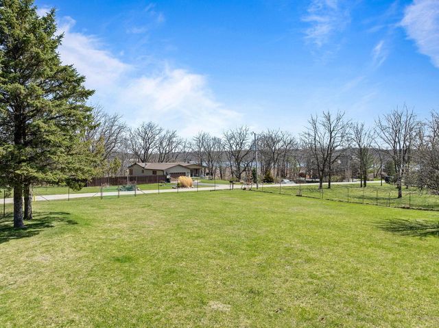 N3358 Hawthorn ROAD, Lake Geneva, WI 53147