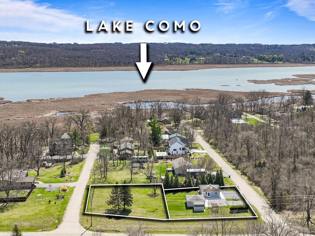 N3358 Hawthorn ROAD, Lake Geneva, WI 53147
