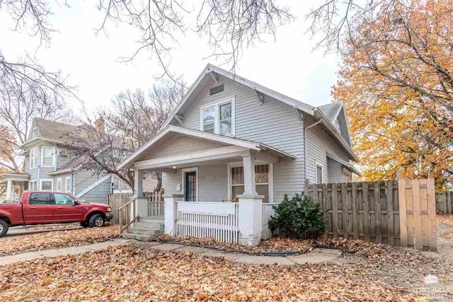 711 Osage, Manhattan, KS 66502