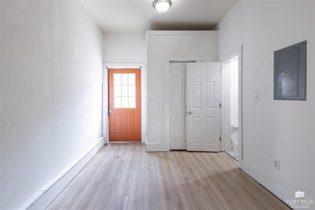 711 Osage, Manhattan, KS 66502