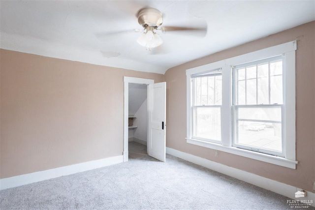 711 Osage, Manhattan, KS 66502