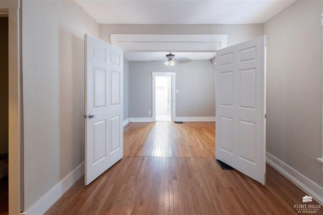 711 Osage, Manhattan, KS 66502