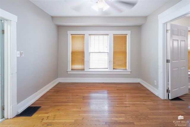 711 Osage, Manhattan, KS 66502