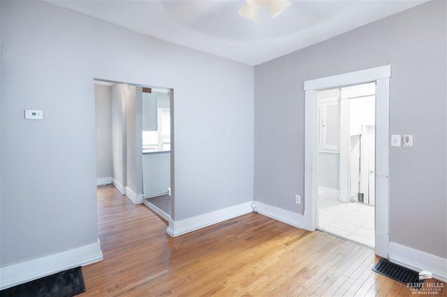 711 Osage, Manhattan, KS 66502