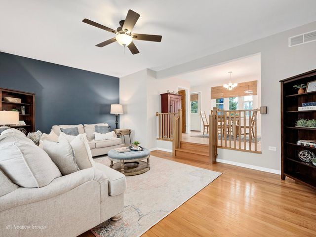 17630 67th Court, Tinley Park, IL 60477