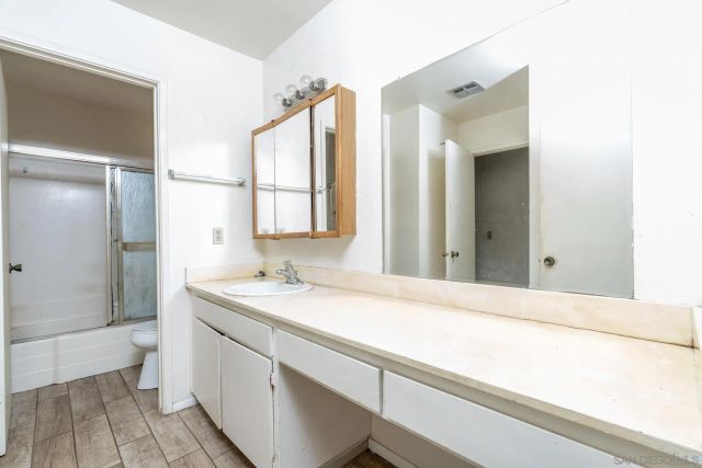 9606 Easter Way, San Diego, CA 92121