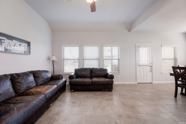 3639 clear cloud, New Braunfels, TX 78130
