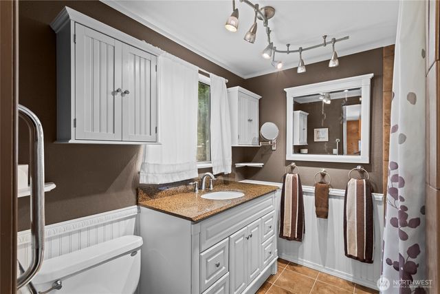 22204 State Route 706 E, Elbe, WA 98330