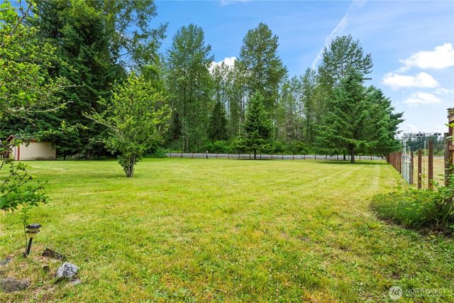 22204 State Route 706 E, Elbe, WA 98330
