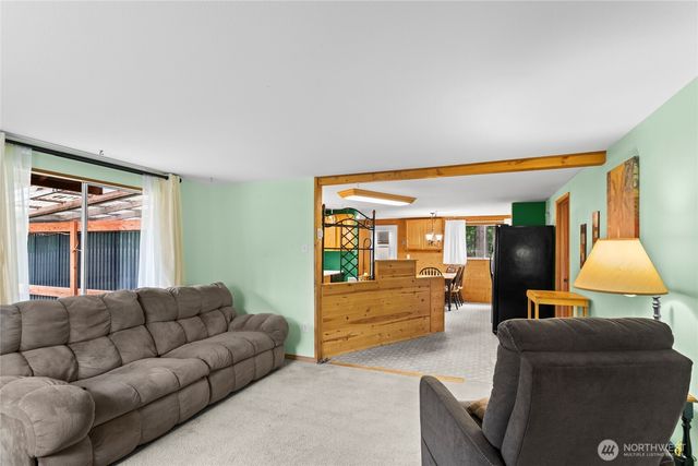 22204 State Route 706 E, Elbe, WA 98330
