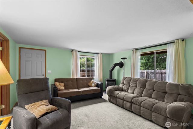 22204 State Route 706 E, Elbe, WA 98330