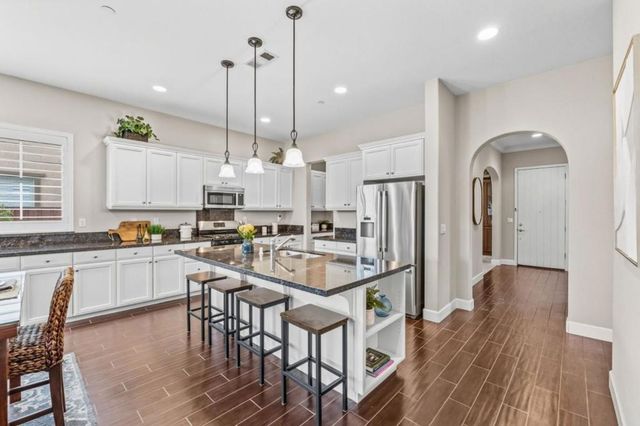 3716 Chiavari Way, Manteca, CA 95337