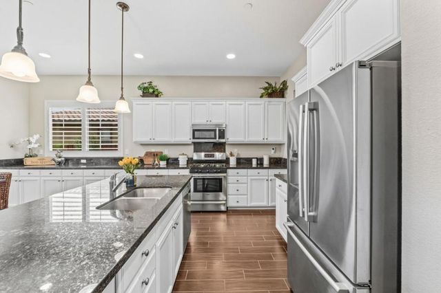 3716 Chiavari Way, Manteca, CA 95337