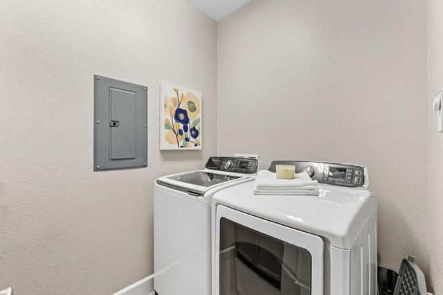 3716 Chiavari Way, Manteca, CA 95337