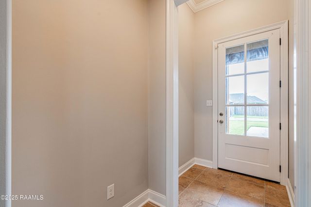 606 Highland View Drive, Youngsville, LA 70592