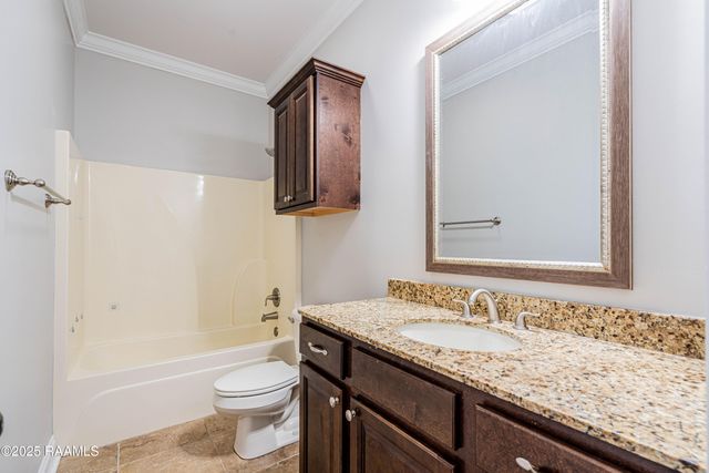 606 Highland View Drive, Youngsville, LA 70592