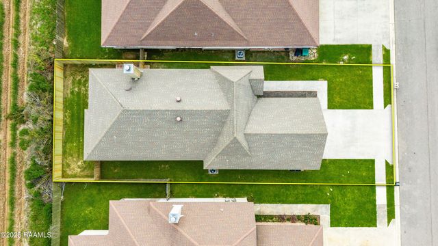 606 Highland View Drive, Youngsville, LA 70592