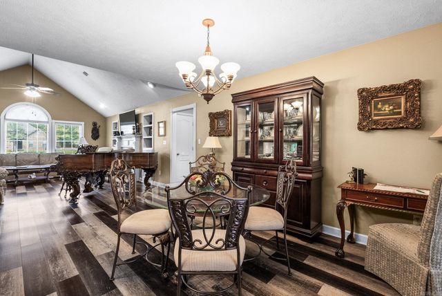 23 Northlake Circle, Conway, AR 72032