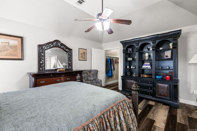 23 Northlake Circle, Conway, AR 72032