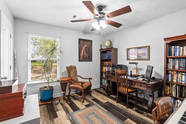 23 Northlake Circle, Conway, AR 72032