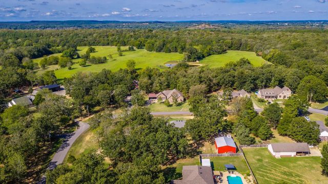 23 Northlake Circle, Conway, AR 72032